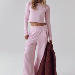 NEW Pink Long Sleeve Crop Top and Joggers Set